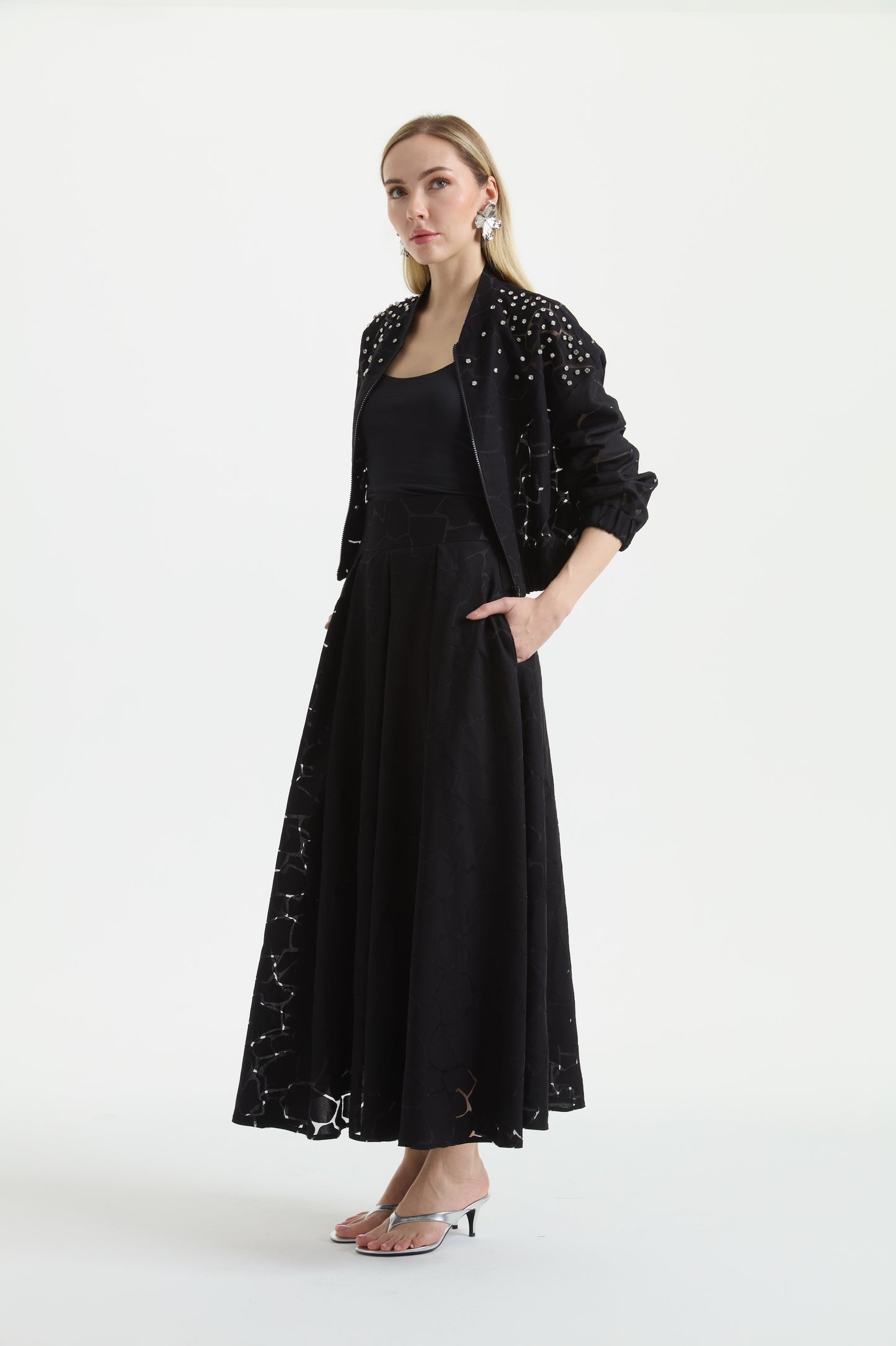 Noir Embellish Set Takım